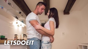 BITCHESABROAD - Big Ass Nicole Sweet Got Dicked Down During Her Trip - LETSDOEIT