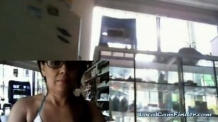 Webcam Girl At Work - Show Gurl