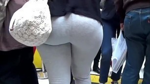 Perfect Booty in Sweats