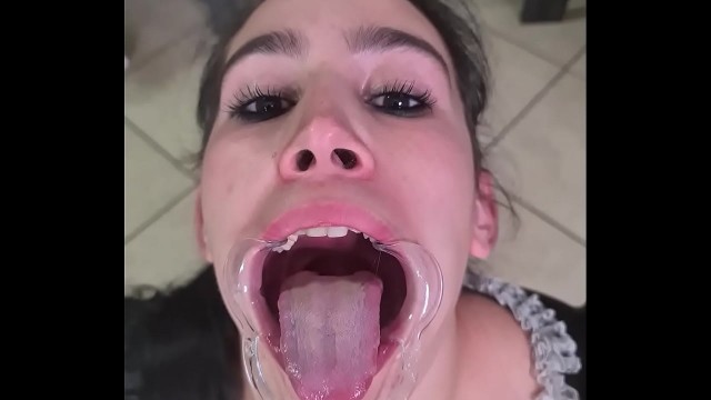 French maid tries to d&period; her own piss with a lip retractor &vert; funny